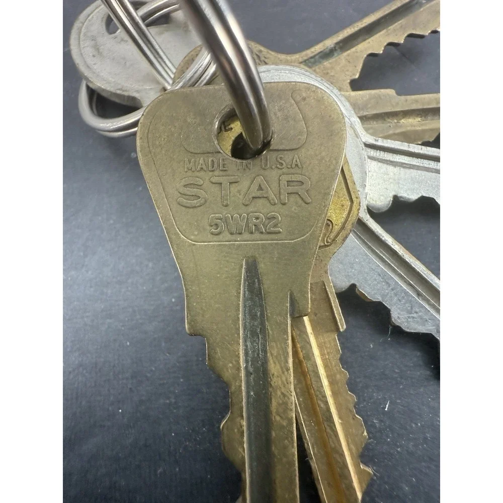 Vintage Deco Master And More Keys On Keychain